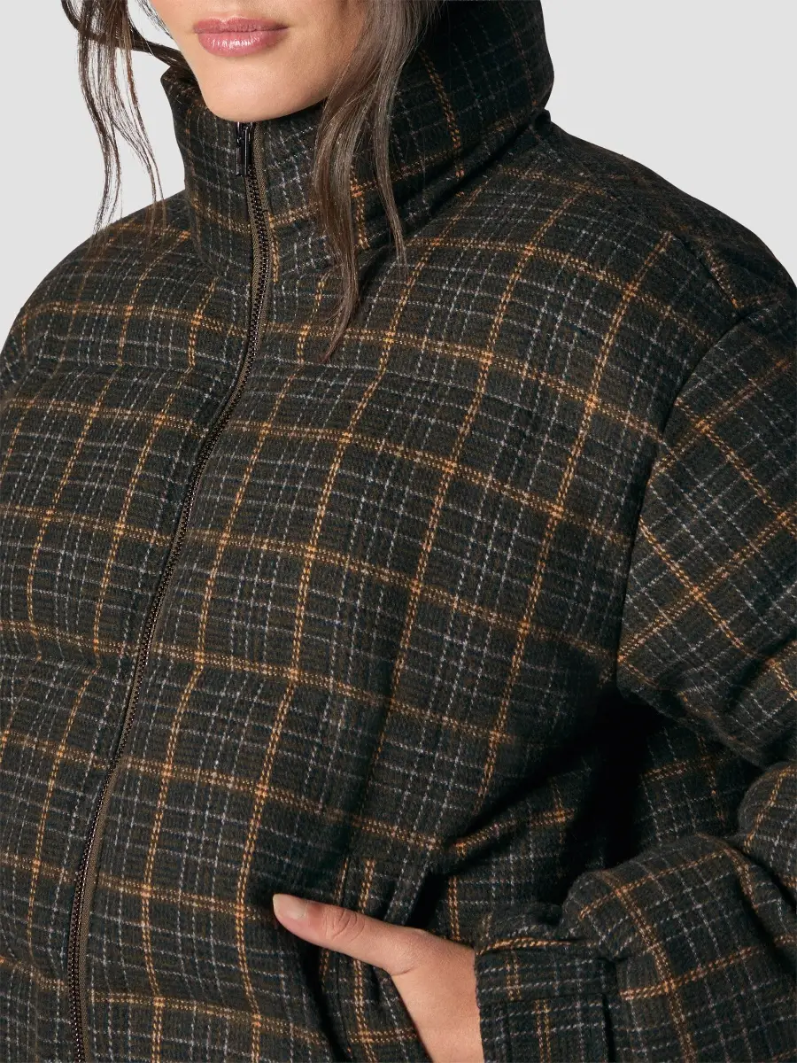 Joe's Jeans Women's The Bruna Brushed Wool Puffer Jacket | Thumbnail 6 Joe's Jeans Women's The Bruna Brushed Wool Puffer Jacket | Thumbnail 6
