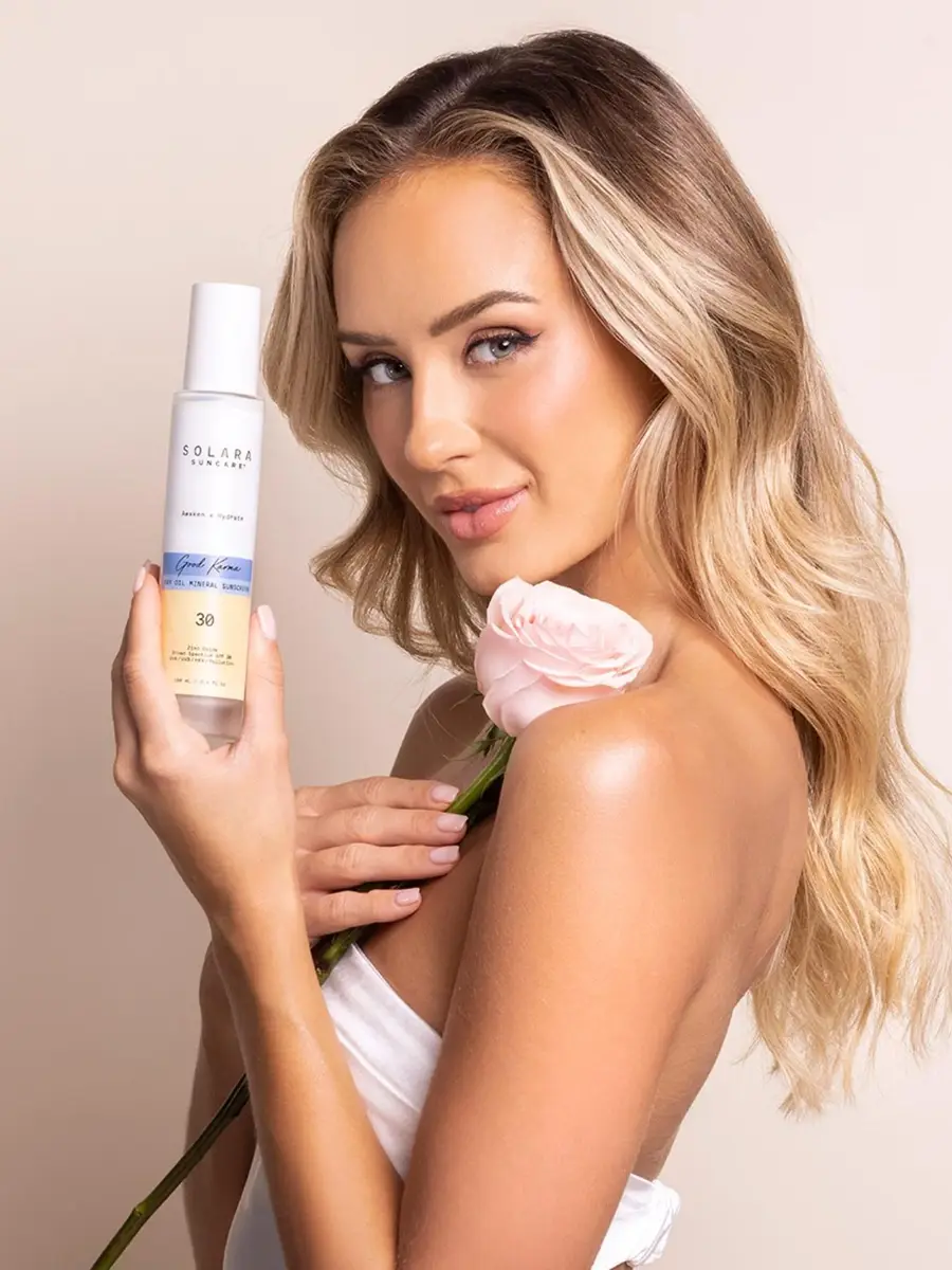 Solara Suncare Good Karma Dry Oil Mineral SPF 30 Mist | Thumbnail 8 Solara Suncare Good Karma Dry Oil Mineral SPF 30 Mist | Thumbnail 8