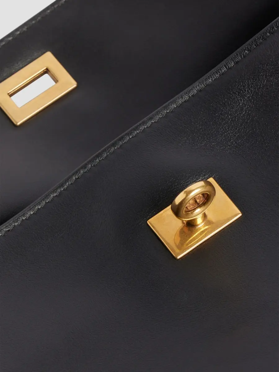 Balenciaga Women's Rodeo East-West Chain Shoulder Bag | Thumbnail 9 Balenciaga Women's Rodeo East-West Chain Shoulder Bag | Thumbnail 9