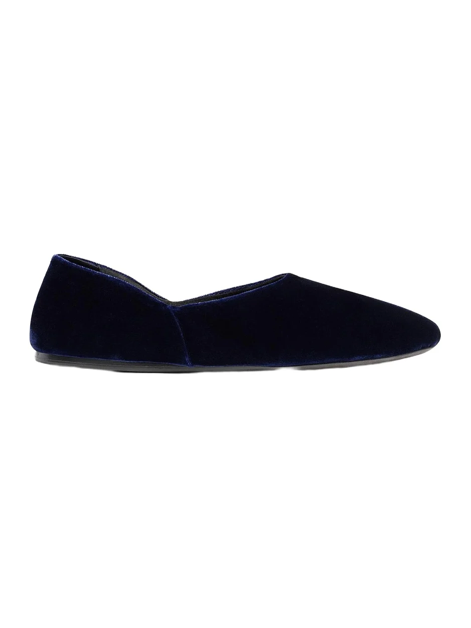 Khaite Jane Flat In Midnight Velvet