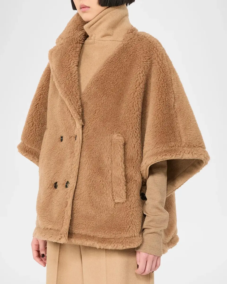 Max Mara Men's Camel Wool and Teddy Reversible Cape | Thumbnail 4 Max Mara Men's Camel Wool and Teddy Reversible Cape | Thumbnail 4