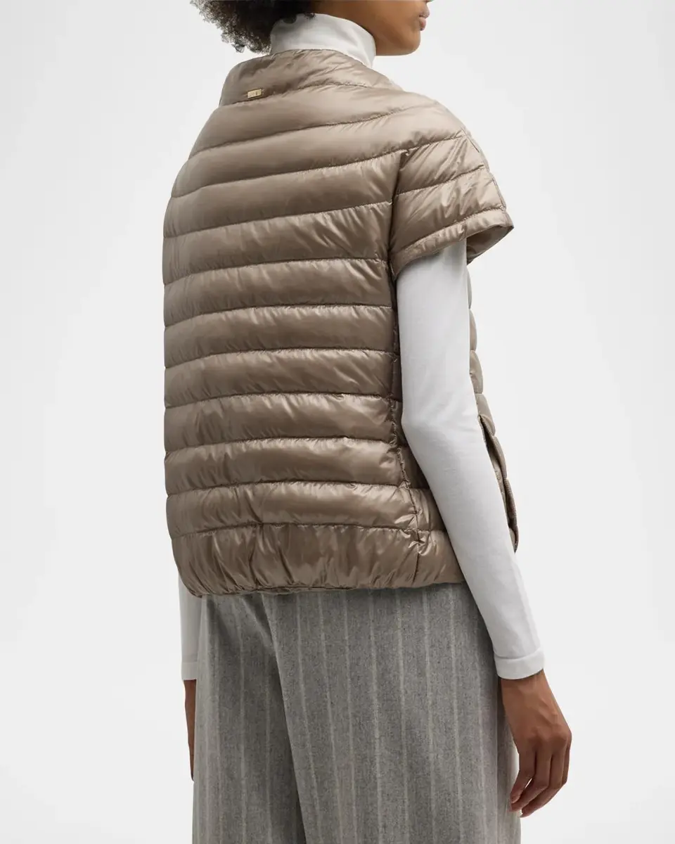 HERNO Emilia Water-Resistant Ultralight Nylon Puffer Cape | Thumbnail 3 HERNO Emilia Water-Resistant Ultralight Nylon Puffer Cape | Thumbnail 3
