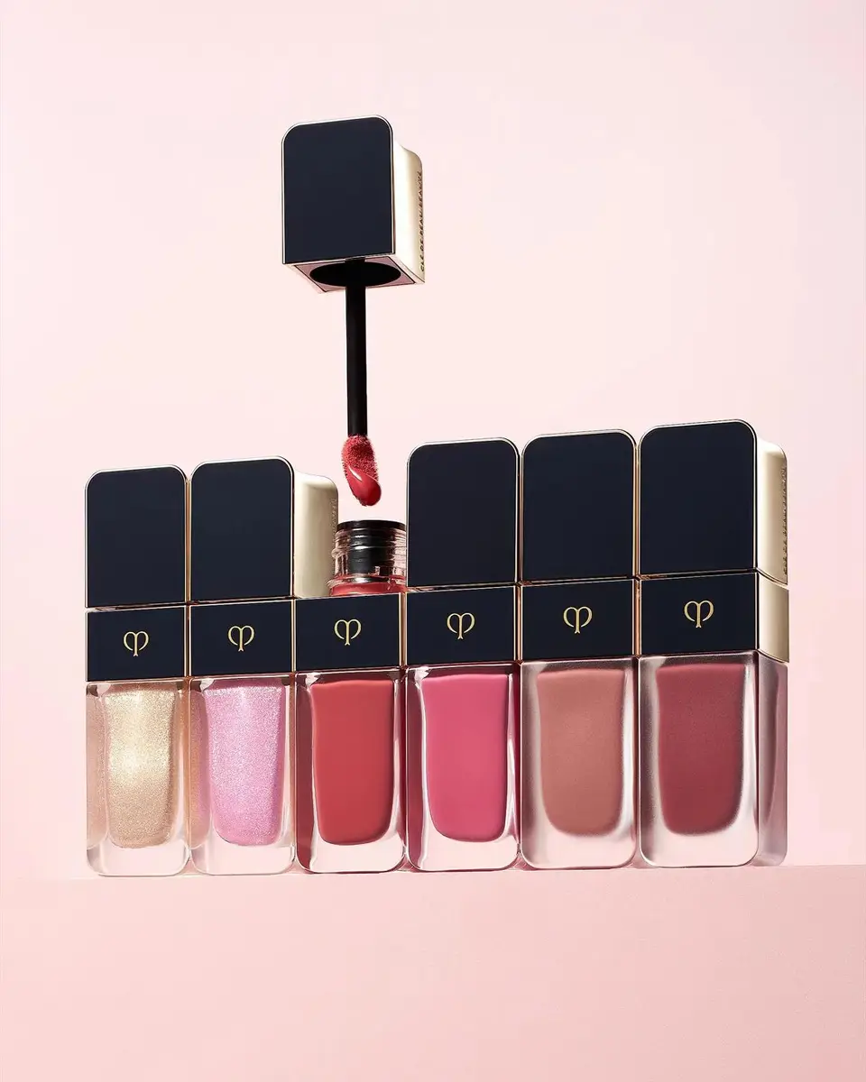 CLÉ DE PEAU BEAUTÉ Cream Rouge Shine Liquid Lipstick - 207 | Thumbnail 6 CLÉ DE PEAU BEAUTÉ Cream Rouge Shine Liquid Lipstick - 207 | Thumbnail 6