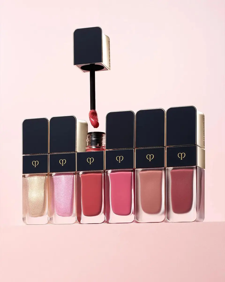 CLÉ DE PEAU BEAUTÉ Cream Rouge Sparkles Liquid Lipstick | Thumbnail 7 CLÉ DE PEAU BEAUTÉ Cream Rouge Sparkles Liquid Lipstick | Thumbnail 7