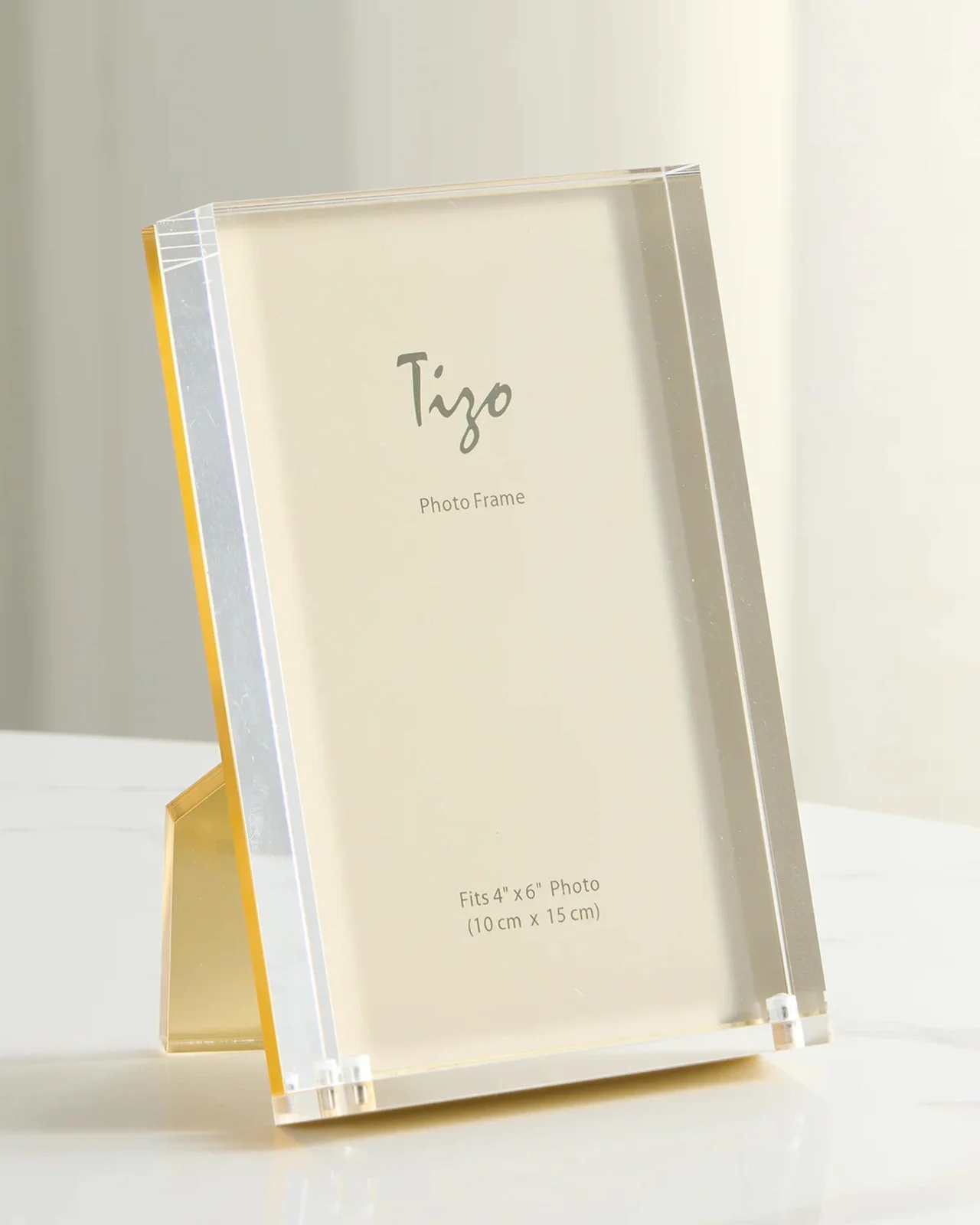 Lucite Picture Frame, 4" x 6"