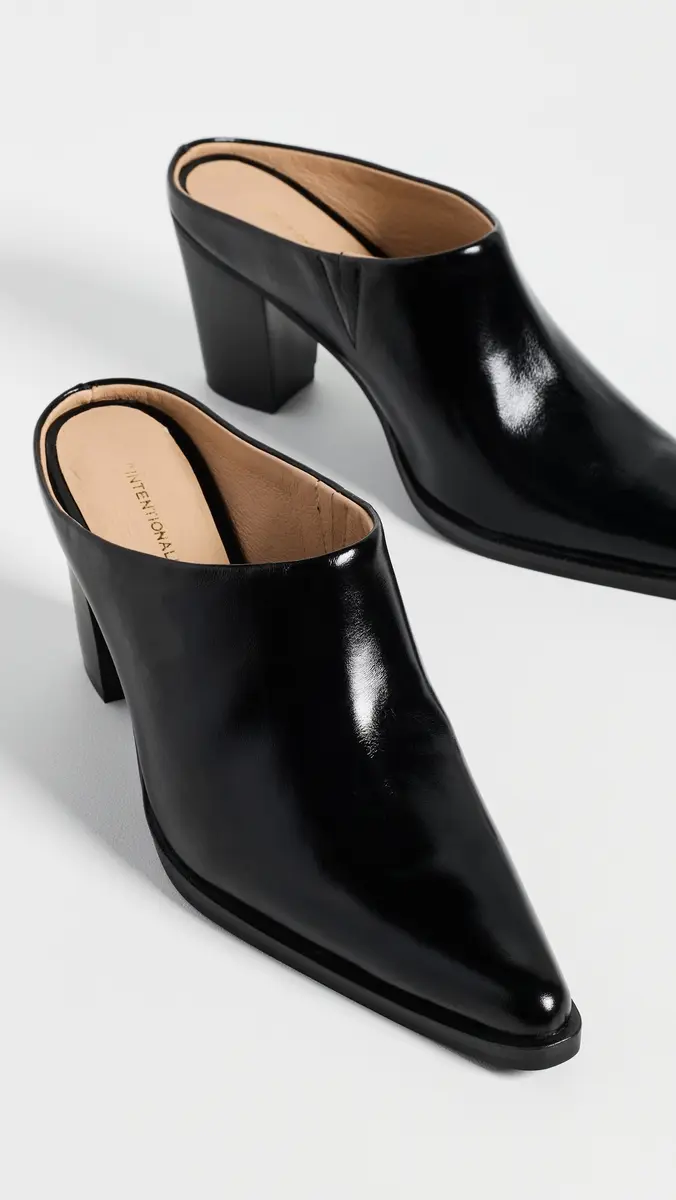 INTENTIONALLY BLANK Eden Mules | Thumbnail 5