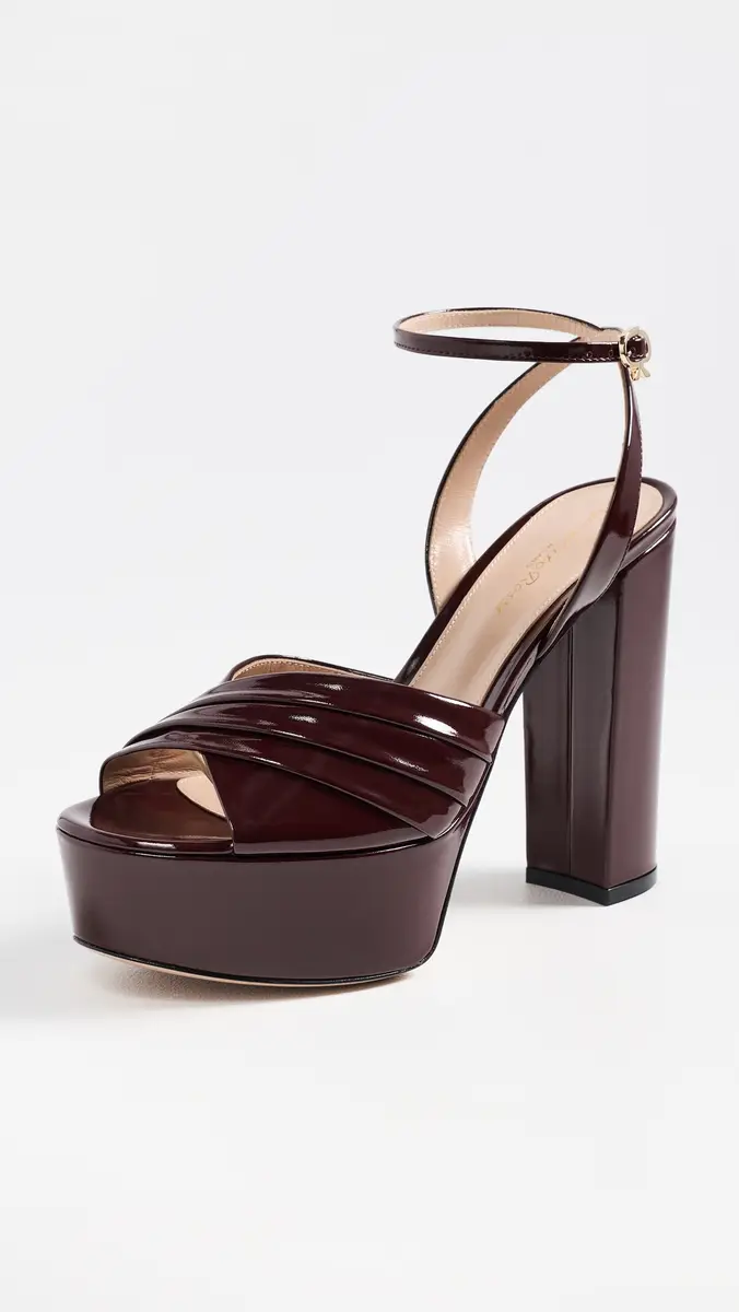 Gianvito Rossi Patent Leather Pumps | Thumbnail 2 Gianvito Rossi Patent Leather Pumps | Thumbnail 2