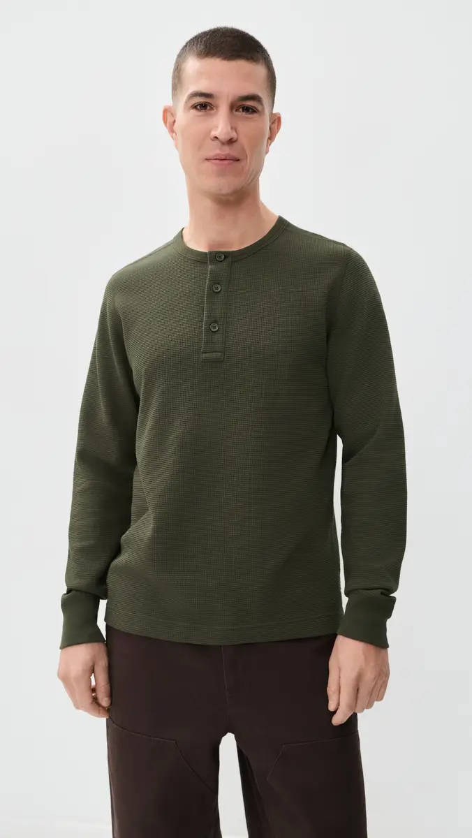REIGNING CHAMP Lightweight Waffle Standard Henley | Thumbnail 2 REIGNING CHAMP Lightweight Waffle Standard Henley | Thumbnail 2