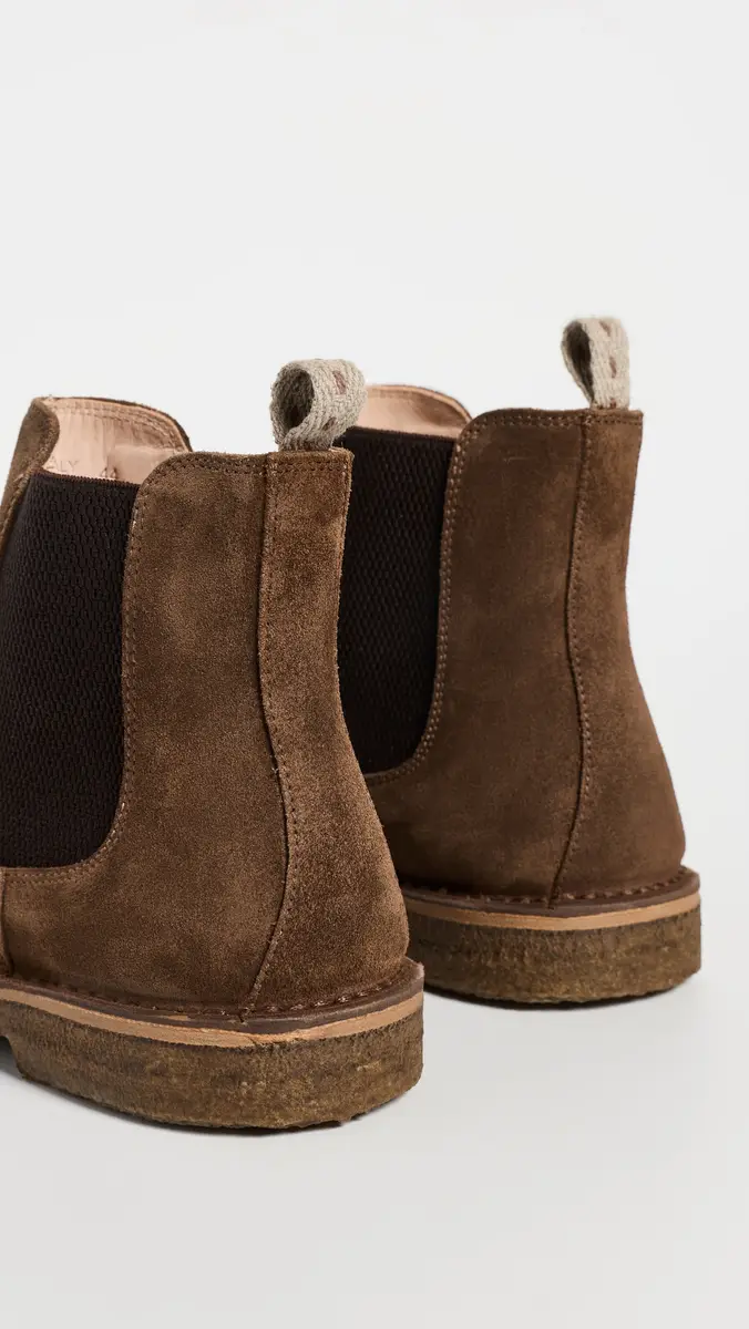 Astorflex Bitflex Crepe Sole Suede Chelsea Boots | Thumbnail 3 Astorflex Bitflex Crepe Sole Suede Chelsea Boots | Thumbnail 3