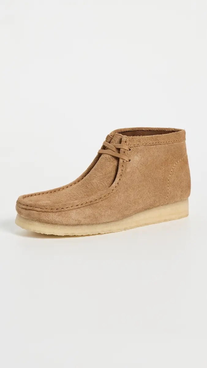 Clarks Embossed Wallabee Boots | Thumbnail 2 Clarks Embossed Wallabee Boots | Thumbnail 2