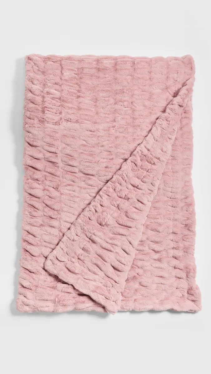Lola Blankets The Lola Original Blanket | Thumbnail 2 Lola Blankets The Lola Original Blanket | Thumbnail 2