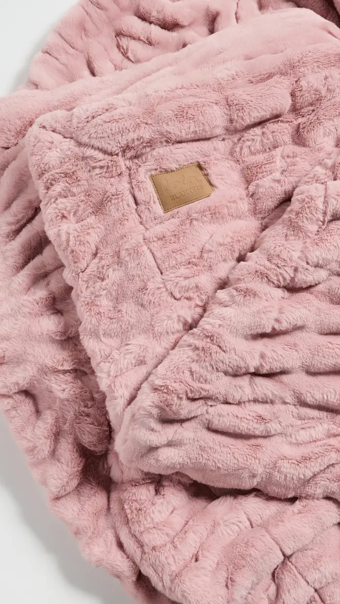 Lola Blankets The Lola Original Blanket | Thumbnail 3 Lola Blankets The Lola Original Blanket | Thumbnail 3
