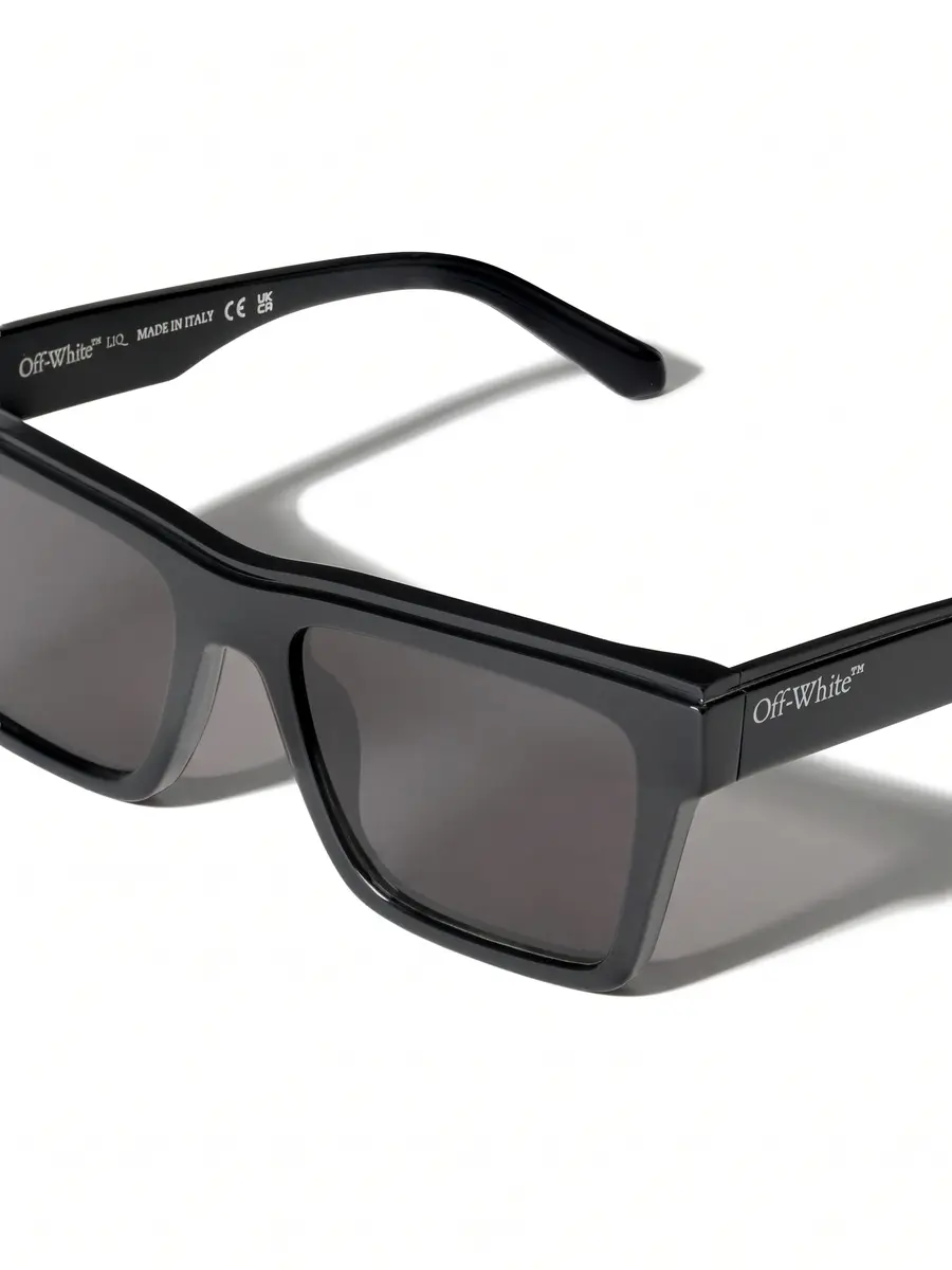 Off-White Virginia Smoke Lens Sunglasses | Thumbnail 3 Off-White Virginia Smoke Lens Sunglasses | Thumbnail 3