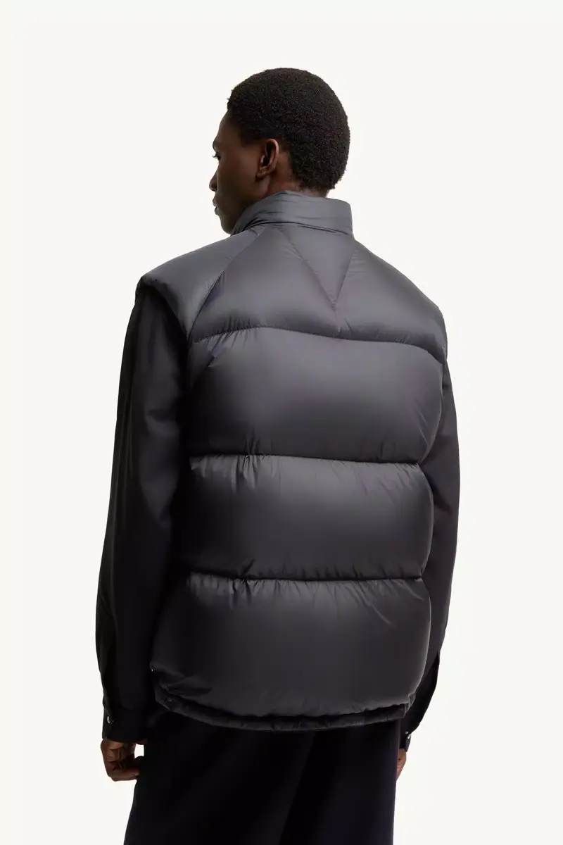 Moncler Tibb Reversible Down Vest | Thumbnail 6