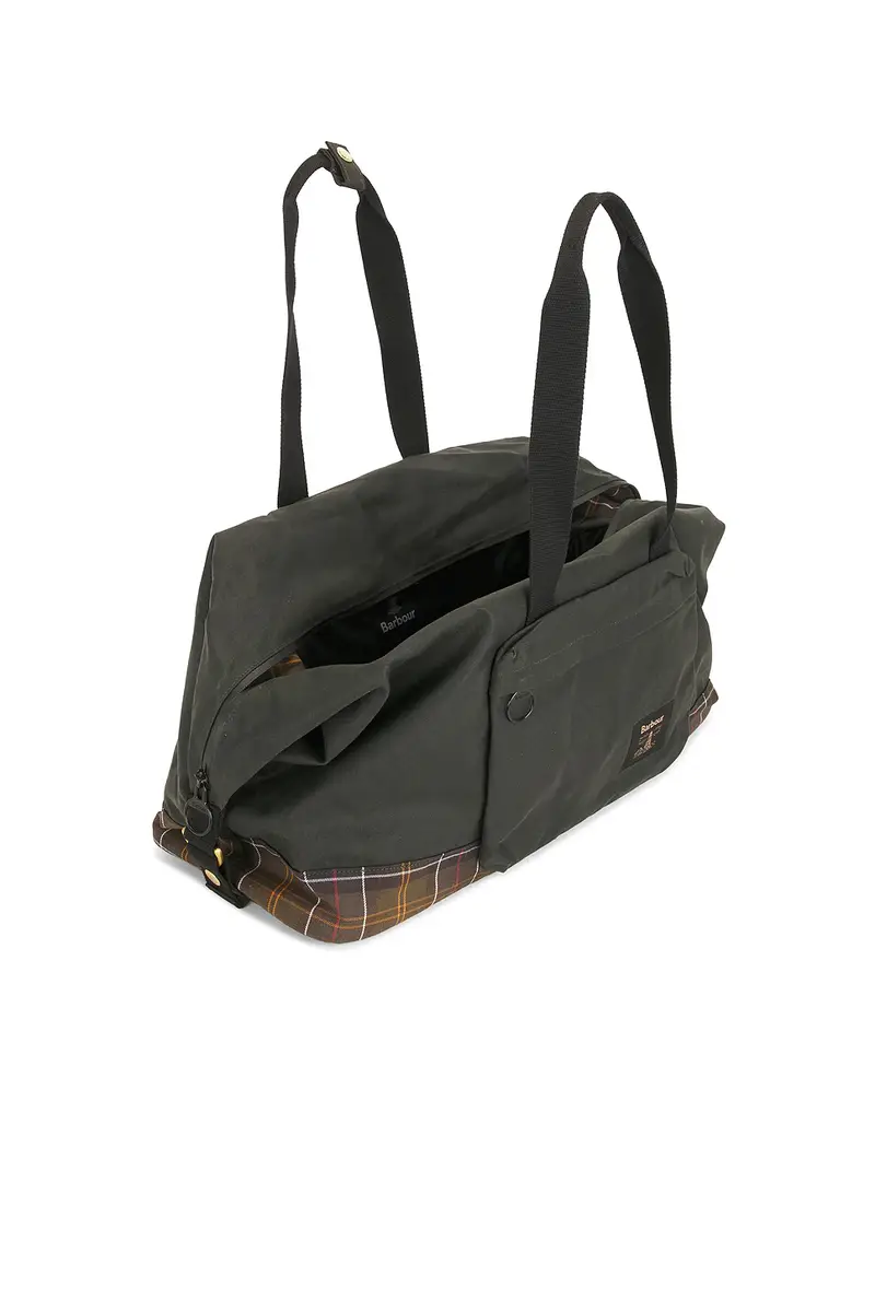 Barbour Field Wax Holdall Duffle | Thumbnail 4 Barbour Field Wax Holdall Duffle | Thumbnail 4