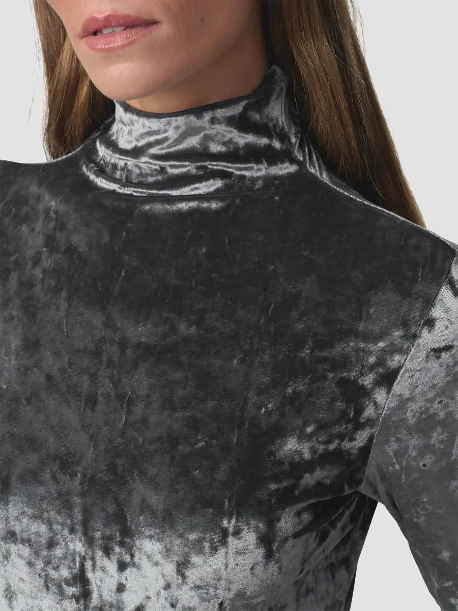 Joe's Jeans Women's The Tony Turtleneck Velvet Long-Sleeve Top | Thumbnail 5 Joe's Jeans Women's The Tony Turtleneck Velvet Long-Sleeve Top | Thumbnail 5