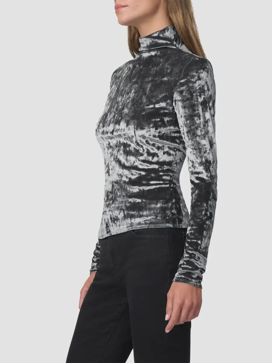 Joe's Jeans Women's The Tony Turtleneck Velvet Long-Sleeve Top | Thumbnail 6 Joe's Jeans Women's The Tony Turtleneck Velvet Long-Sleeve Top | Thumbnail 6