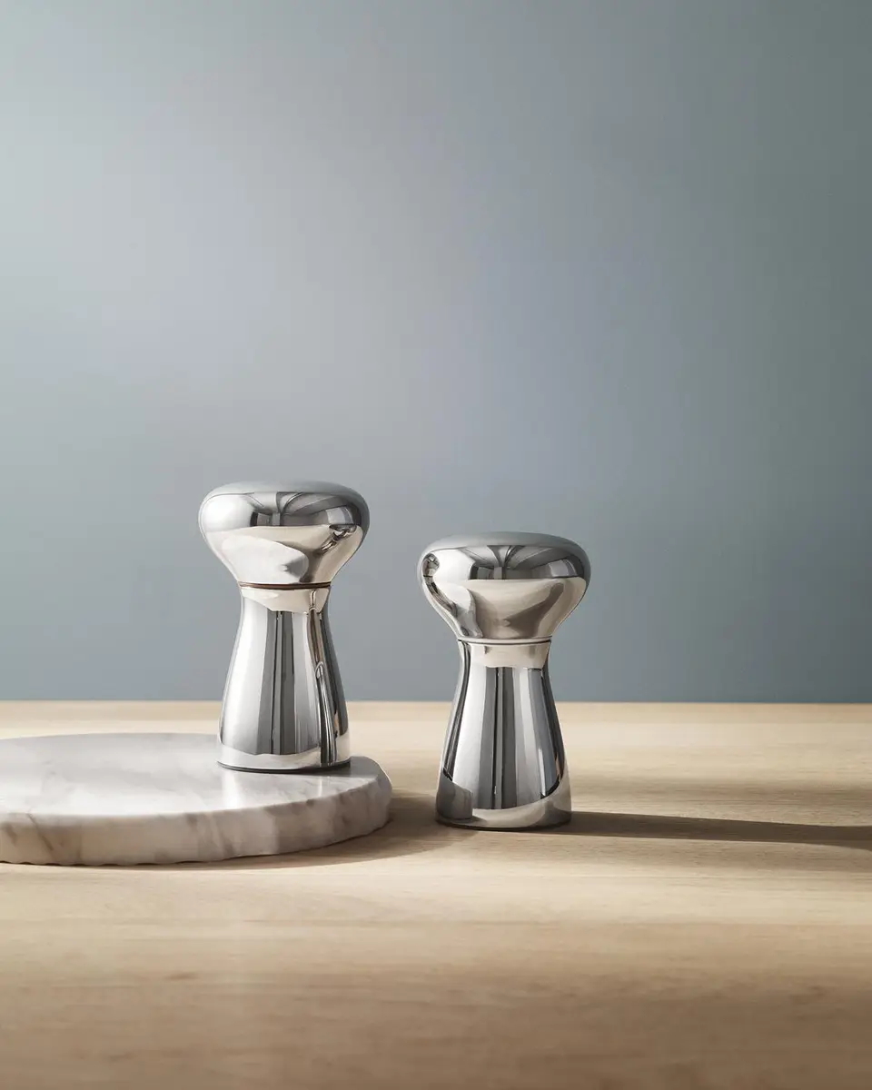 Georg Jensen Bistro Salt & Pepper Shakers | Thumbnail 2 Georg Jensen Bistro Salt & Pepper Shakers | Thumbnail 2