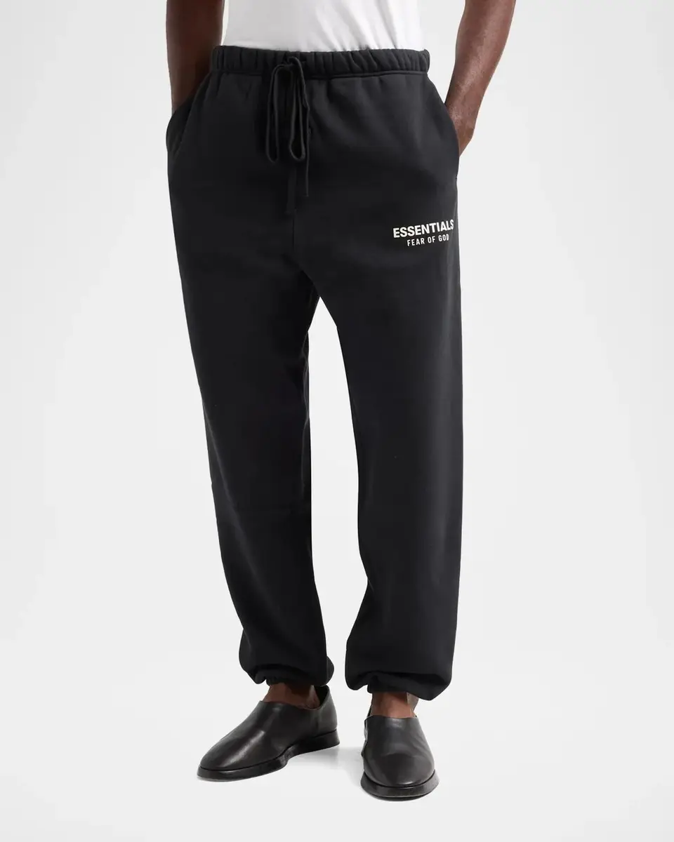 Fear of God Essentials Men's Logo Cotton-Blend Sweatpants | Thumbnail 4 Fear of God Essentials Men's Logo Cotton-Blend Sweatpants | Thumbnail 4