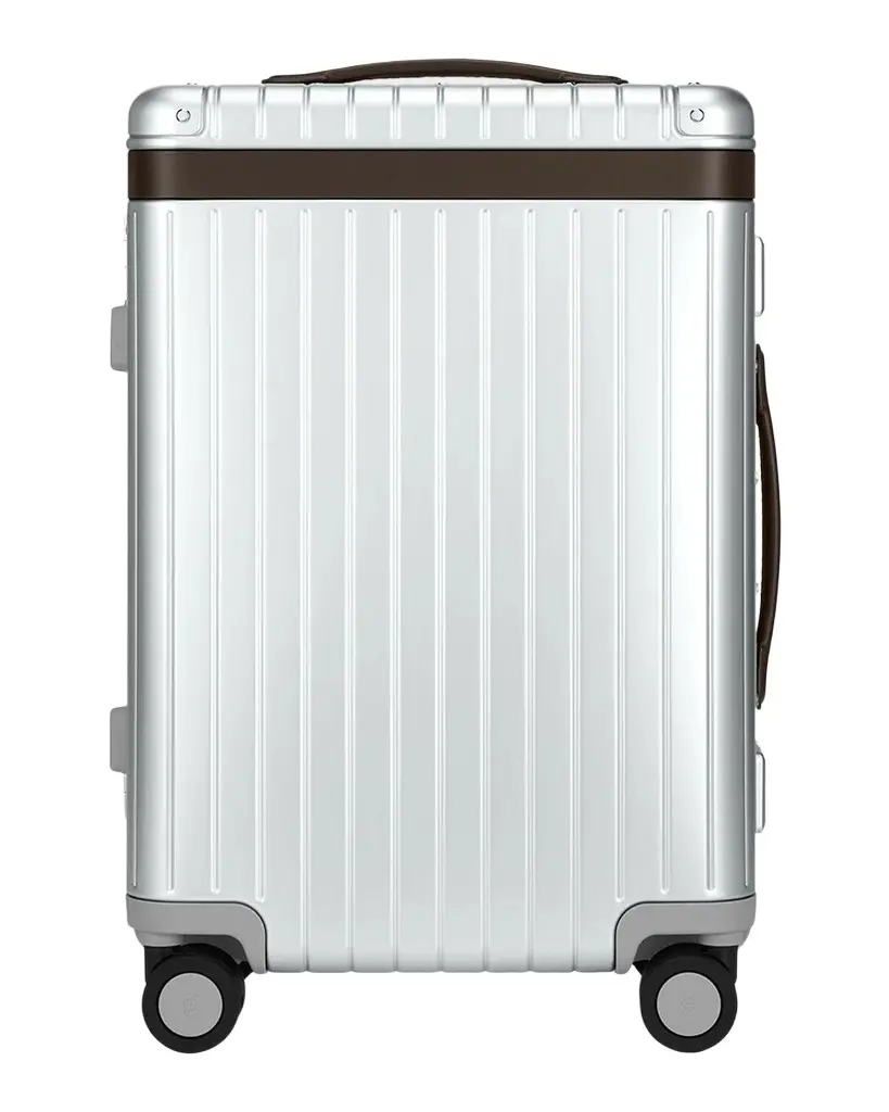 22" Hardside Aluminium Spinner Carry-On Suitcase 22" Hardside Aluminium Spinner Carry-On Suitcase