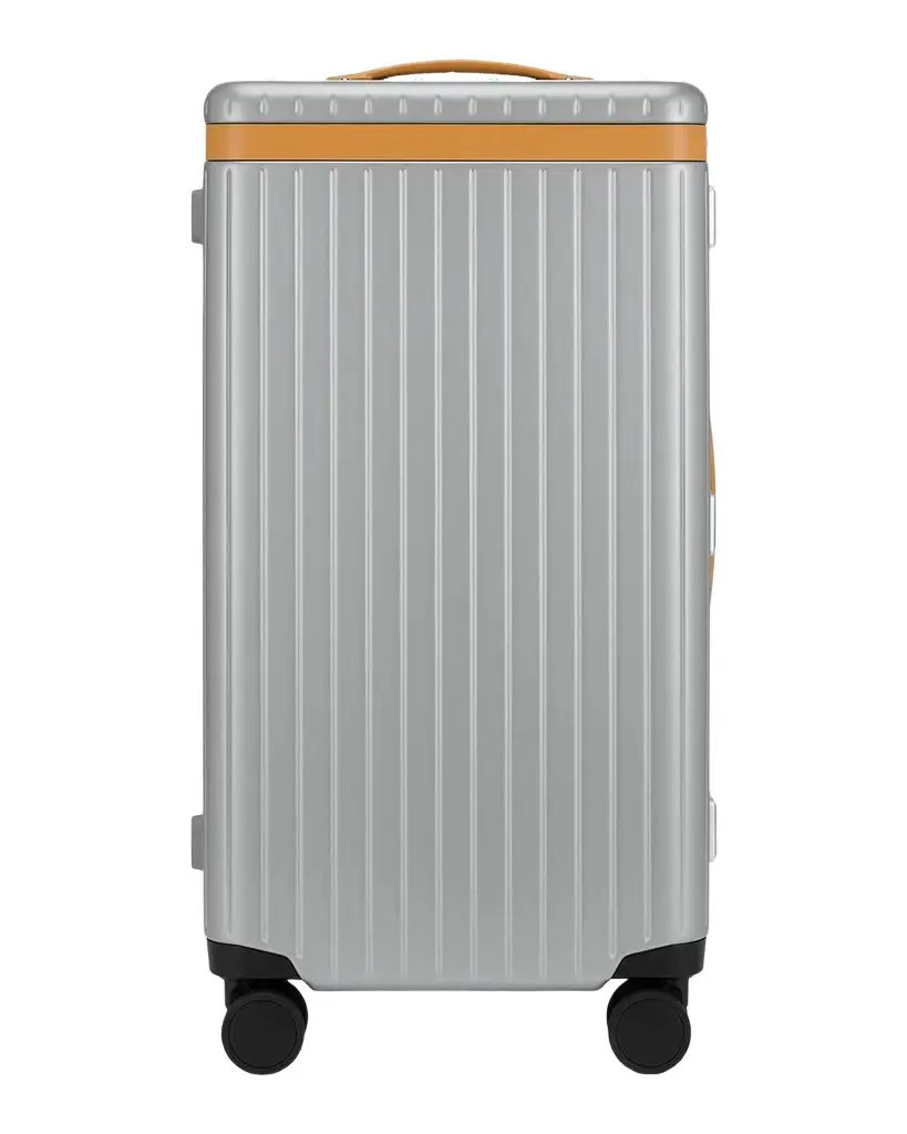 15.25" Spinner Trunk 15.25" Spinner Trunk