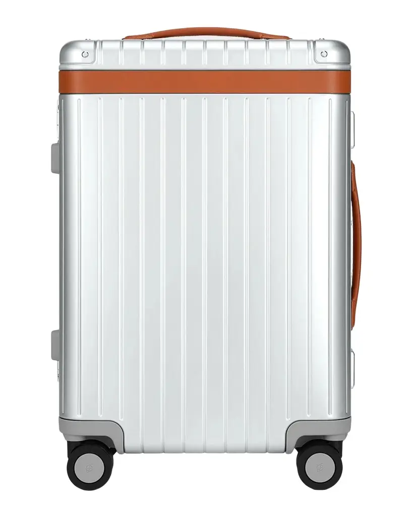 22" Hardside Aluminium Spinner Carry-On Suitcase 22" Hardside Aluminium Spinner Carry-On Suitcase
