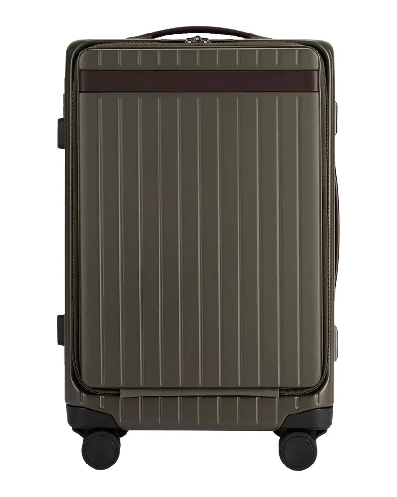22" Hardside Spinner Carry-On Suitcase 22" Hardside Spinner Carry-On Suitcase