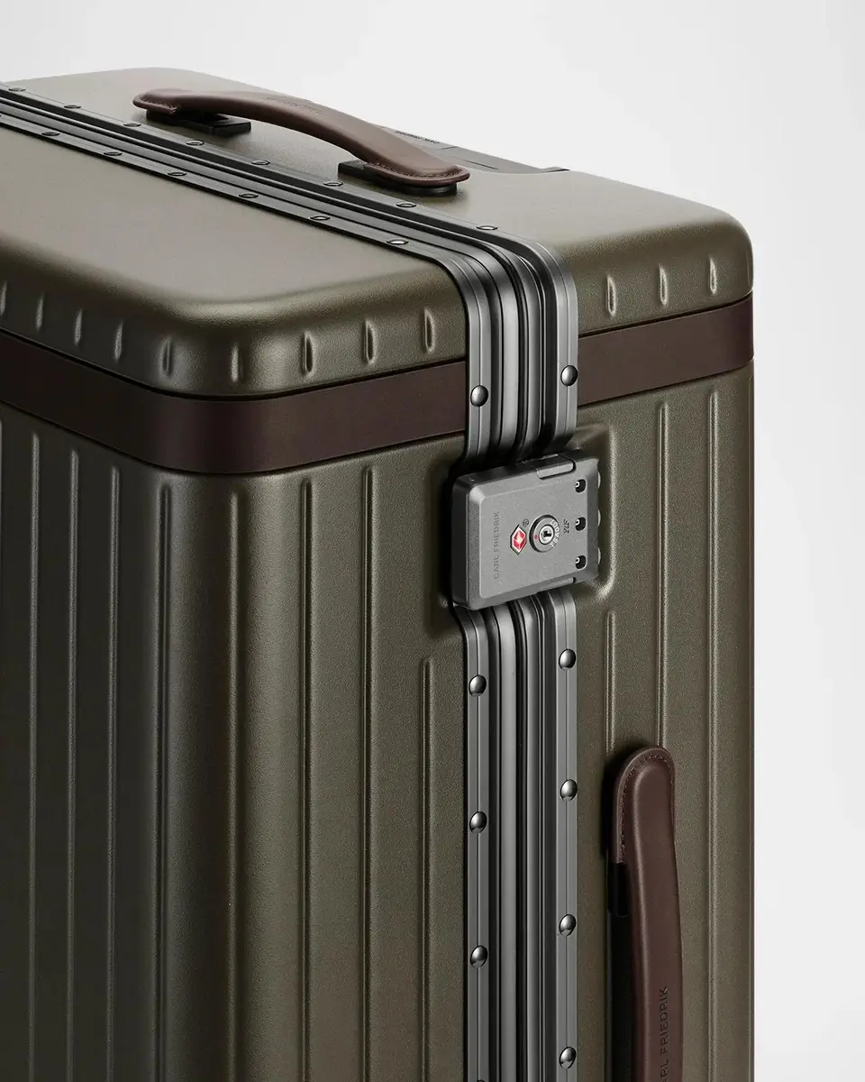 Carl Friedrik Check-in Spinner Suitcase | Thumbnail 4 Carl Friedrik Check-in Spinner Suitcase | Thumbnail 4