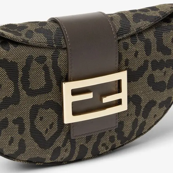 Fendi Croissant Bag | Thumbnail 5