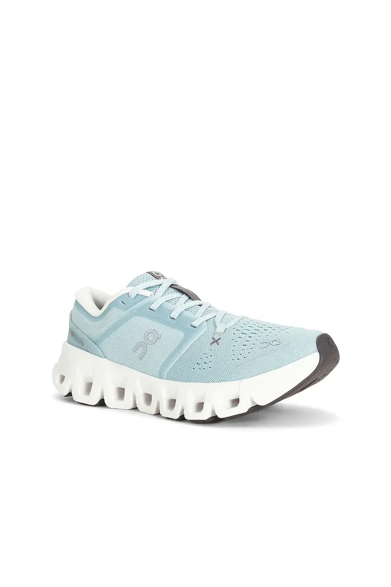 ON Cloud X 5 Sneaker | Thumbnail 2