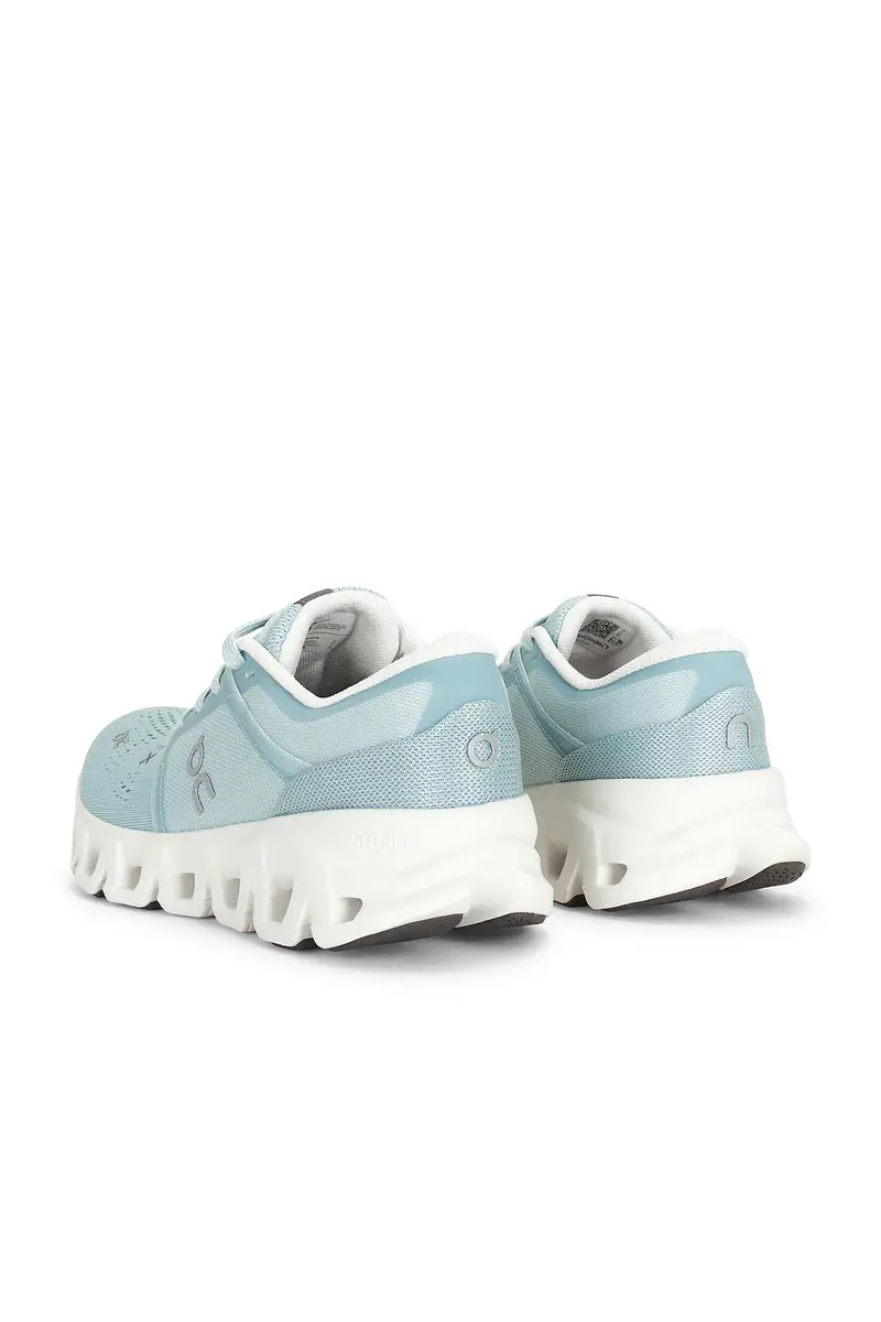 ON Cloud X 5 Sneaker | Thumbnail 3