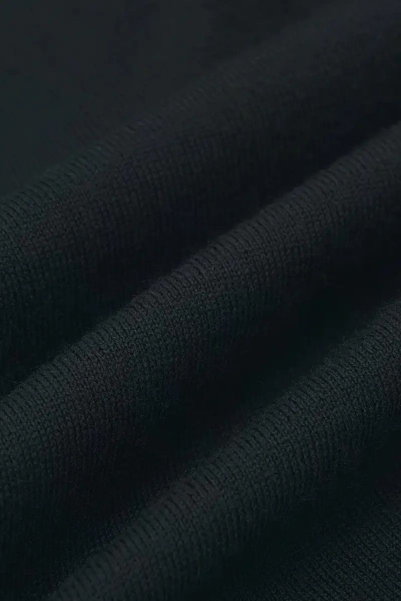 EAVES Geri V Neck Top | Thumbnail 5 EAVES Geri V Neck Top | Thumbnail 5