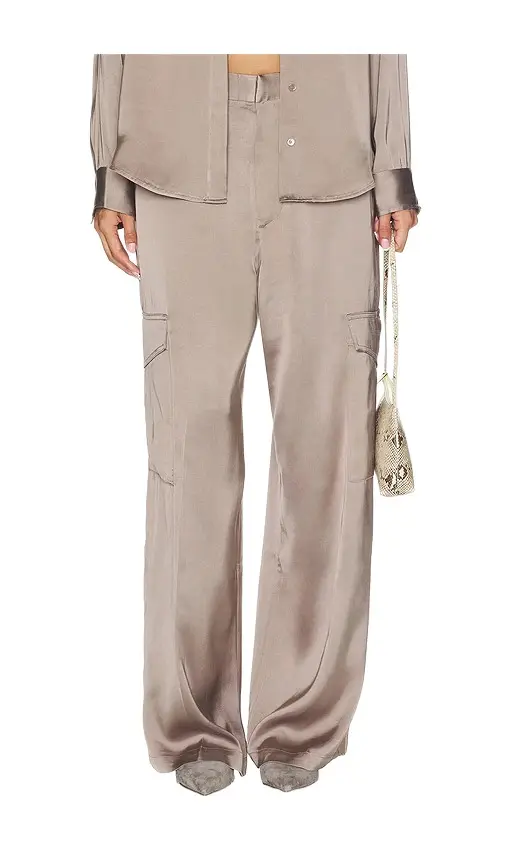 Shara Pant