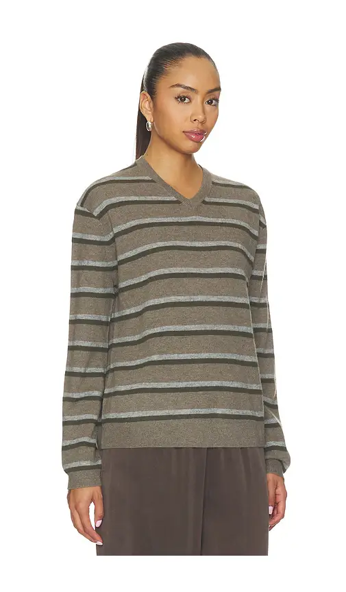 EAVES Naima V Neck Sweater | Thumbnail 2 EAVES Naima V Neck Sweater | Thumbnail 2