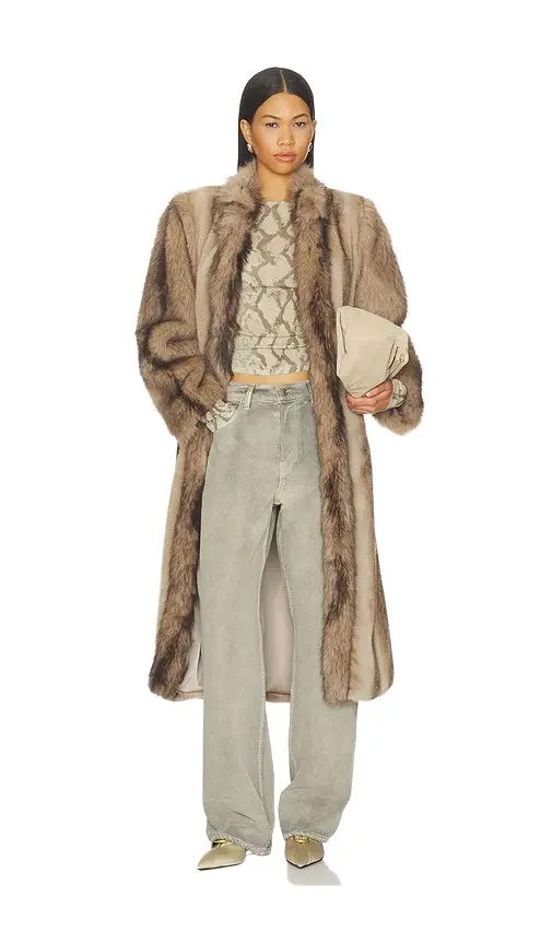 Betty Long Fur Coat Betty Long Fur Coat