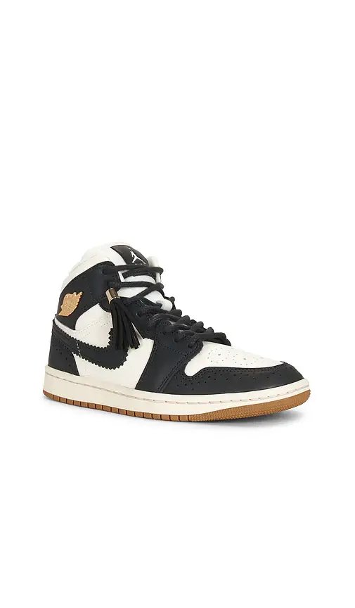 Jordan Air Jordan 1 Mid Se Sneaker | Thumbnail 2 Jordan Air Jordan 1 Mid Se Sneaker | Thumbnail 2