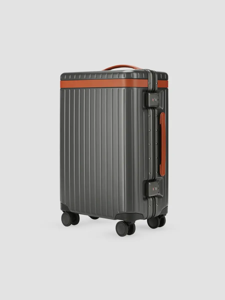 Carl Friedrik Hybrid The Carry-On Spinner Suitcase | Thumbnail 2 Carl Friedrik Hybrid The Carry-On Spinner Suitcase | Thumbnail 2