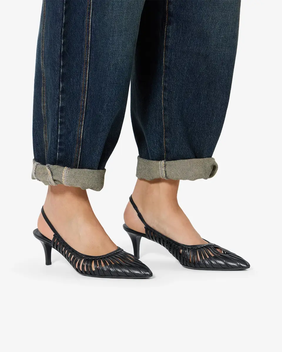 Isabel Marant Pionee Pumps | Thumbnail 4