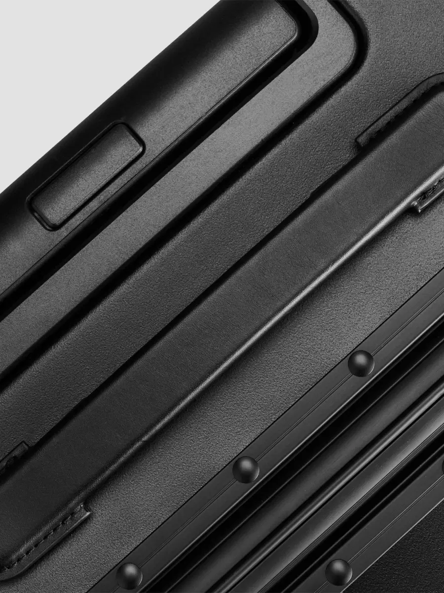 Carl Friedrik Hybrid The Check-In Spinner Suitcase | Thumbnail 5 Carl Friedrik Hybrid The Check-In Spinner Suitcase | Thumbnail 5