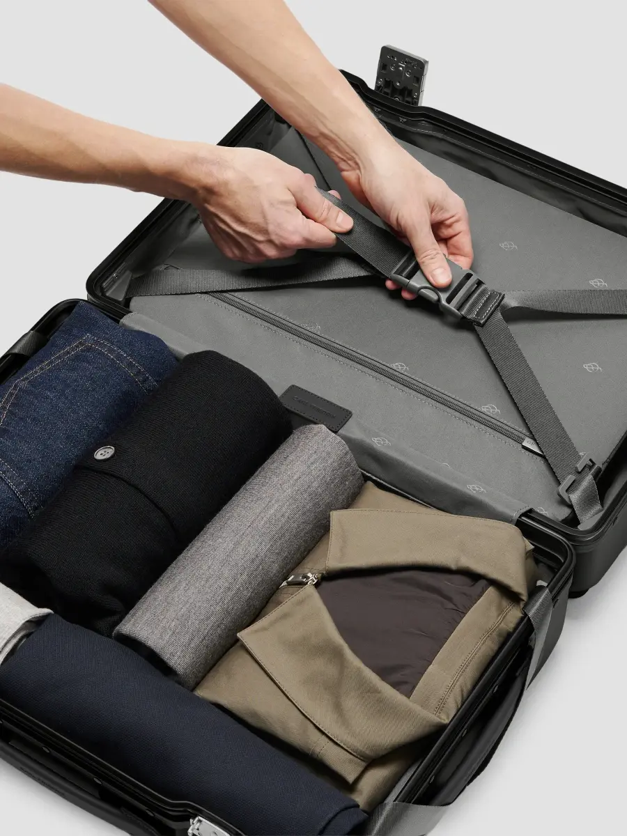 Carl Friedrik Hybrid The Carry-On X Spinner Suitcase | Thumbnail 6 Carl Friedrik Hybrid The Carry-On X Spinner Suitcase | Thumbnail 6