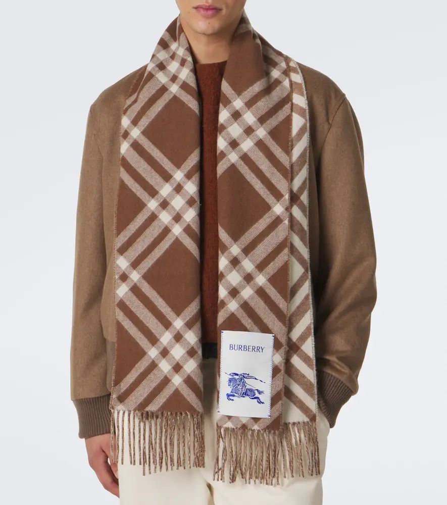 Burberry Check cashmere scarf | Thumbnail 3 Burberry Check cashmere scarf | Thumbnail 3