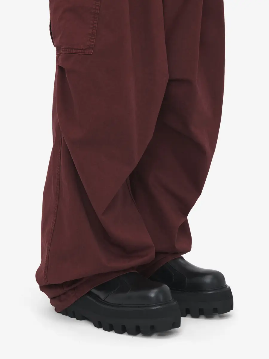 Alexander McQueen Sofa Chelsea Boot | Thumbnail 2 Alexander McQueen Sofa Chelsea Boot | Thumbnail 2