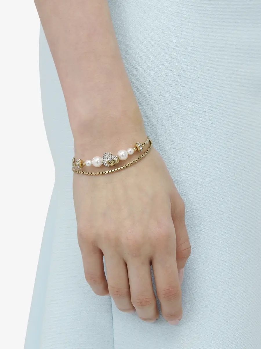 Alexander McQueen Skull and Pearl Chain Bracelet | Thumbnail 2 Alexander McQueen Skull and Pearl Chain Bracelet | Thumbnail 2