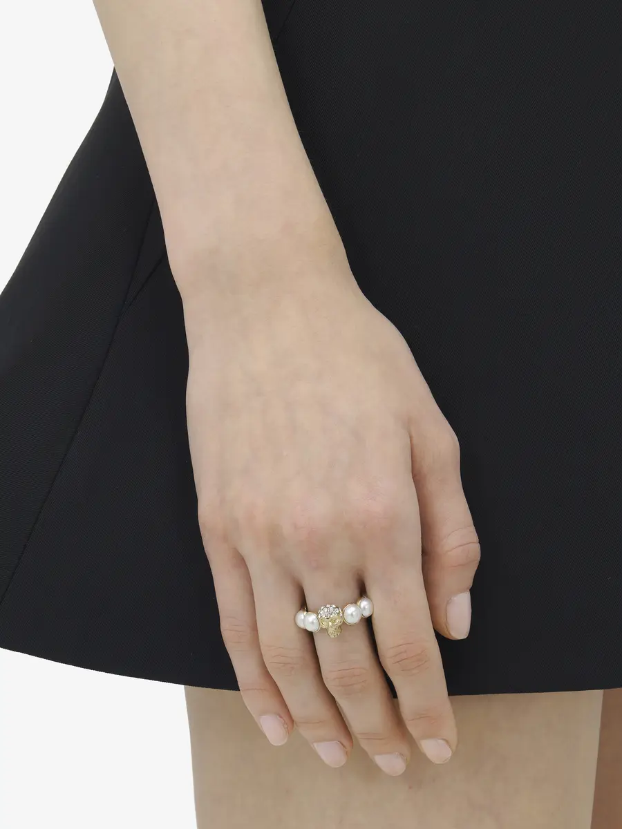 Alexander McQueen Skull and Pearl Ring | Thumbnail 2 Alexander McQueen Skull and Pearl Ring | Thumbnail 2