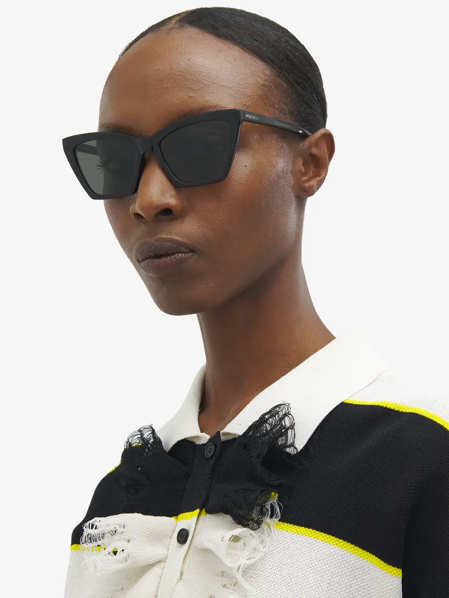 Alexander McQueen Spike Geometric Cat-eye Sunglasses | Thumbnail 2 Alexander McQueen Spike Geometric Cat-eye Sunglasses | Thumbnail 2