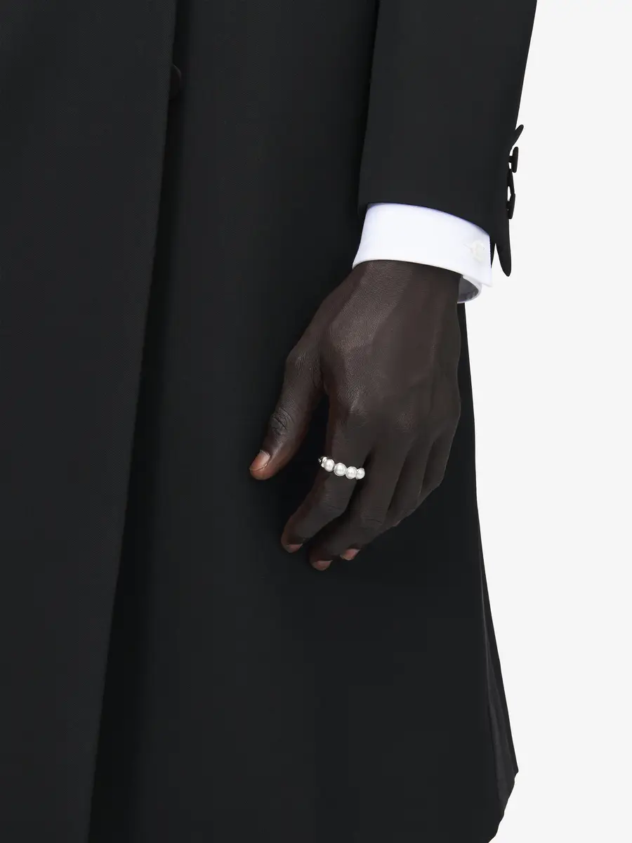 Alexander McQueen Skull & Pearl Ring | Thumbnail 2 Alexander McQueen Skull & Pearl Ring | Thumbnail 2