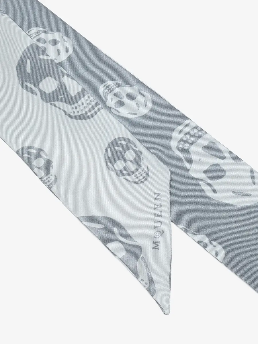 Alexander McQueen Ribbon Skull Scarf | Thumbnail 2 Alexander McQueen Ribbon Skull Scarf | Thumbnail 2