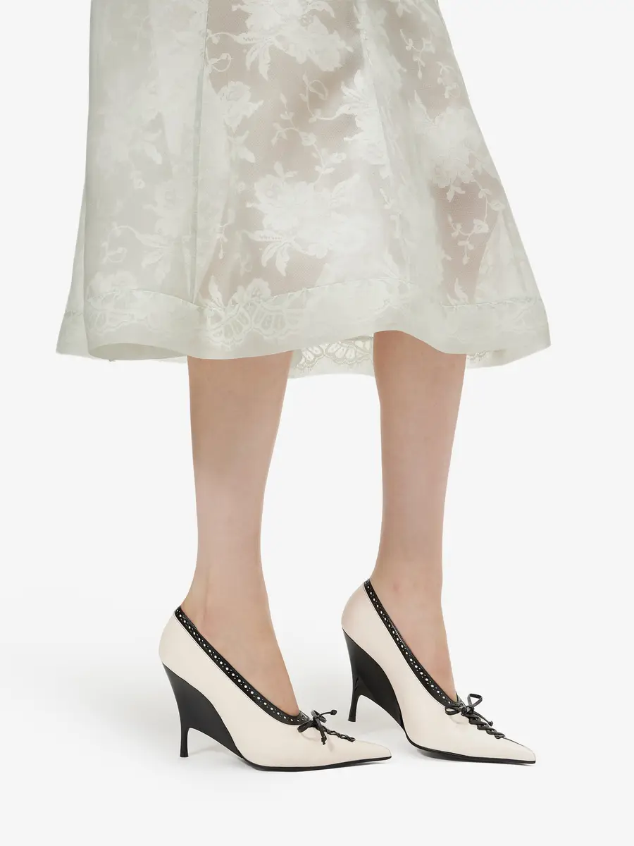 Alexander McQueen Koko Pump | Thumbnail 2 Alexander McQueen Koko Pump | Thumbnail 2