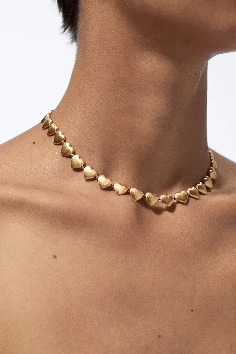Marie Lichtenberg Heart Chain Necklace | Thumbnail 2