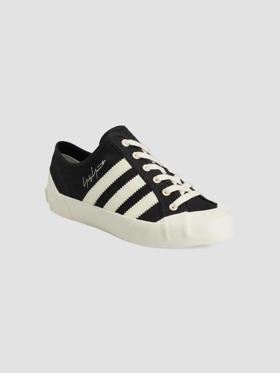 adidas Y-3 Men Y-3 Nisi Low-Top Sneakers | Thumbnail 2 adidas Y-3 Men Y-3 Nisi Low-Top Sneakers | Thumbnail 2